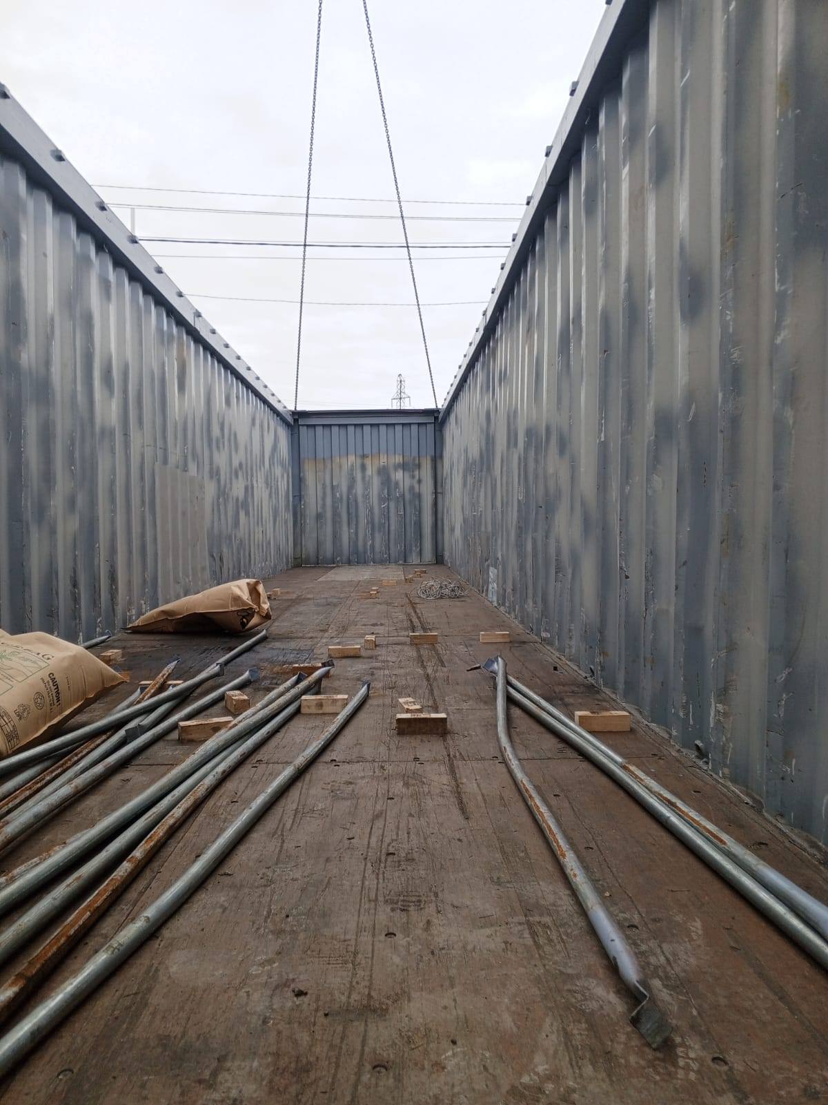 Морской контейнер UESU4284027